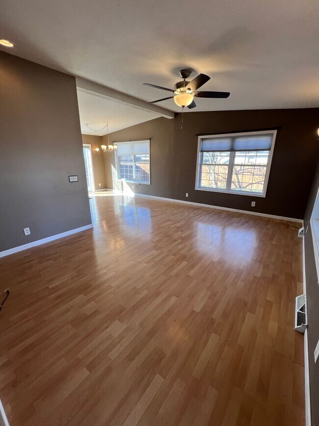 Foto del edificio - Beautiful Spacious 2 Home Rental!