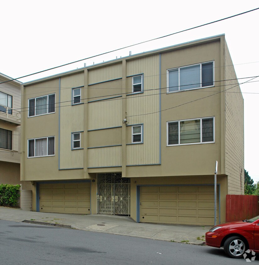 Building Photo - 4315 Clement St
