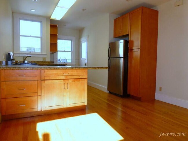 Foto del edificio - 460 Waller St