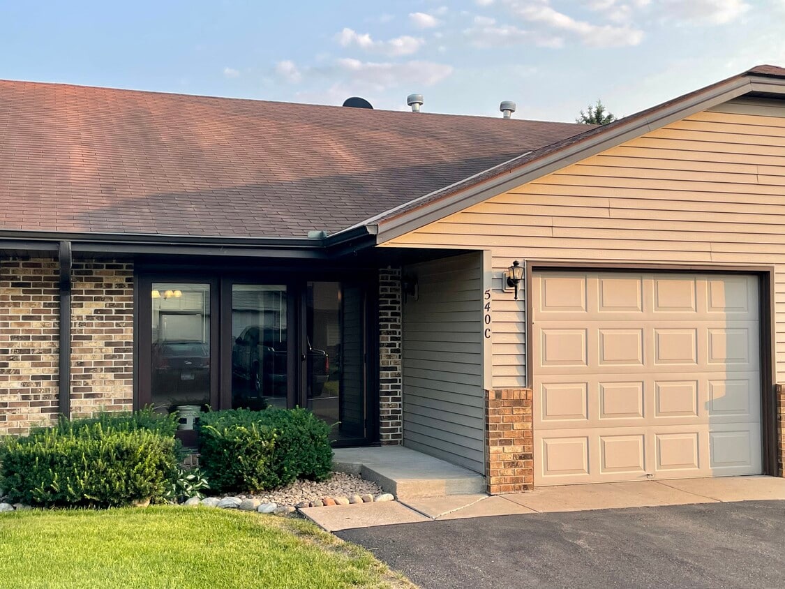 540 Auburn Pl NW, Elk River, MN 55330 House Rental in Elk River, MN