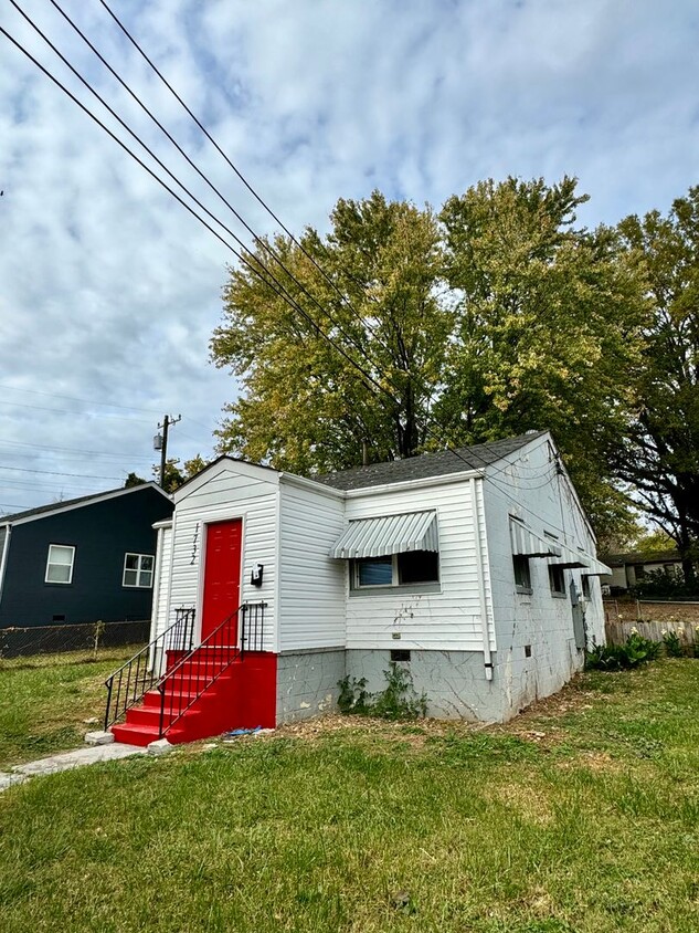 3 Bed 3 Bath House near VCU and Byrd Park! - 3 Bed 3 Bath House near VCU and Byrd Park!
