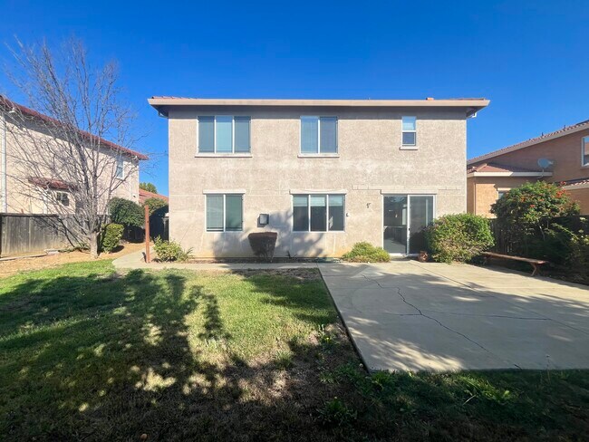 Building Photo - 1828 Crown Peak Way