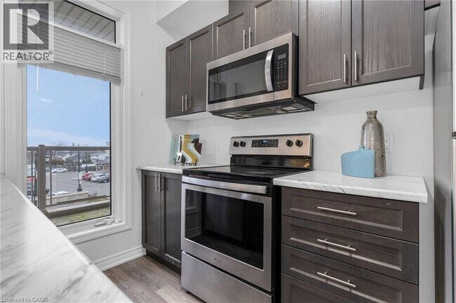 Building Photo - 5012 Serena Dr