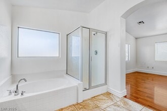 Building Photo - 4784 Essen Ct