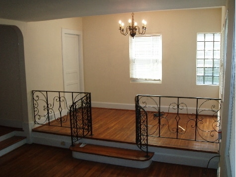 Building Photo - 118 S Waccamaw Ave
