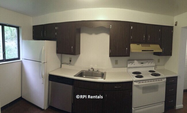 Building Photo - Shaler 2 Bedroom Townhouse
