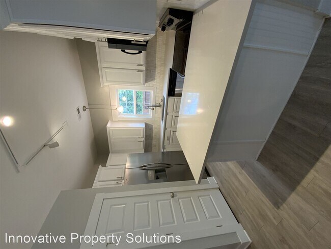 Building Photo - 3 br, 2.5 bath House - 74 Manchester Lane ...