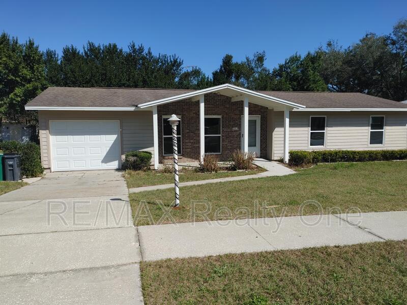 2415 W Jonquil Dr, Citrus Springs, FL 34434 House Rental in Citrus