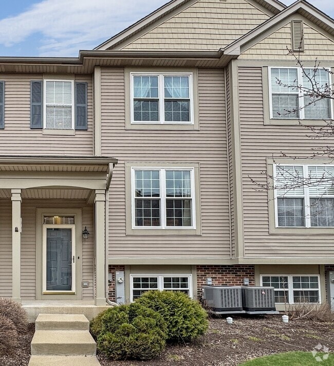 Building Photo - 751 Cherry Creek Dr