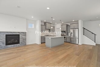 Building Photo - 3614 SE Nebula Ln
