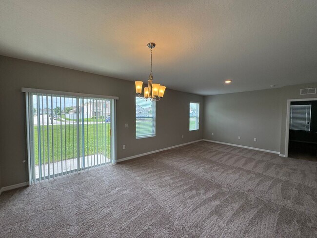 Foto del edificio - Beautiful 4 BR / 2 BA Home in Winter Haven!