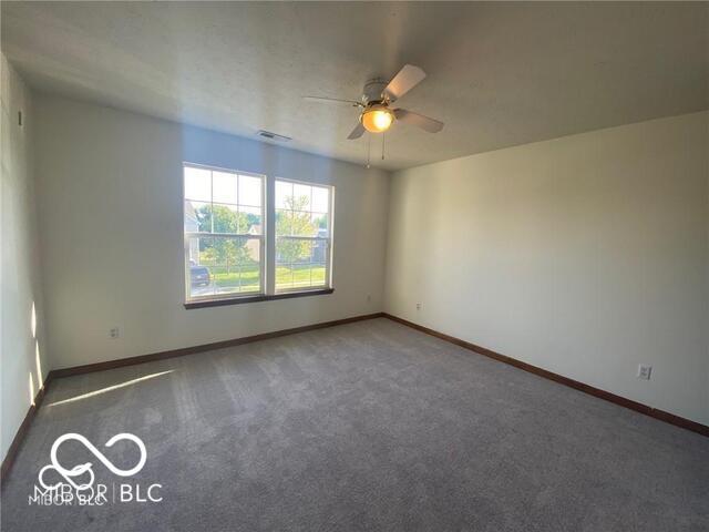 Foto del edificio - 7167 Fields Dr