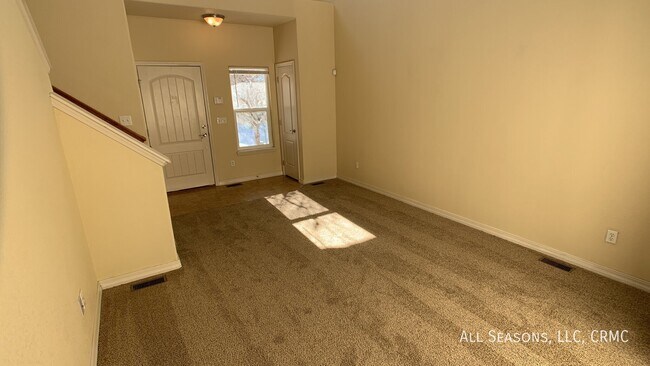 Foto del edificio - 4140 Park Village Grv-