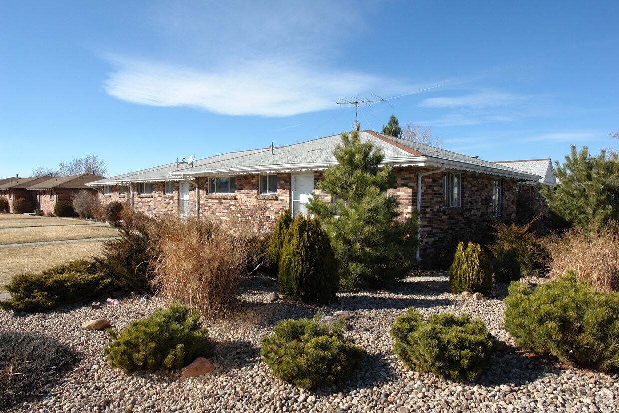 70557075 E 60th Pl, Commerce City, CO 80022 Apartments in Commerce City, CO