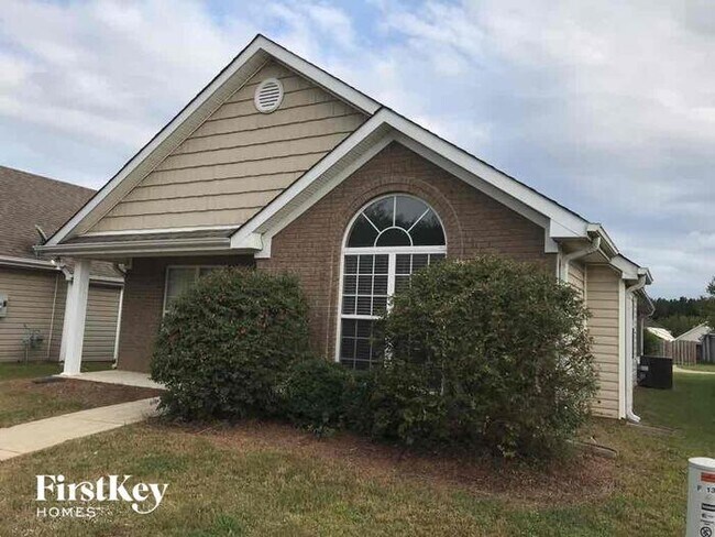 Foto del edificio - 138 Village Dr