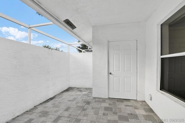 Building Photo - 13978 Folkestone Cir