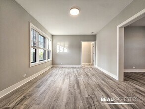 Building Photo - 373 Hazel Ave