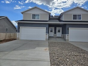 Building Photo - 903 W 1080 S