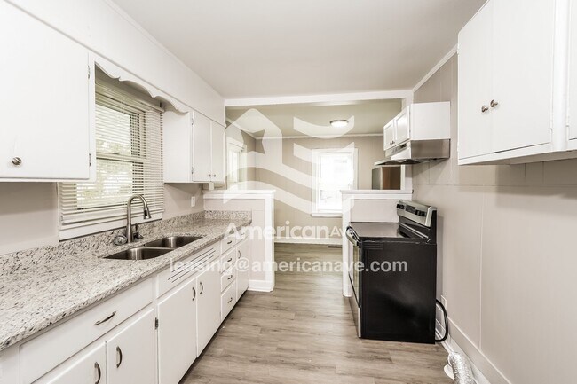 Foto del edificio - 7244 Rome Ave