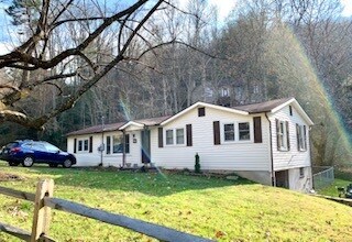 Primary Photo - 139 Spooks Branch Rd