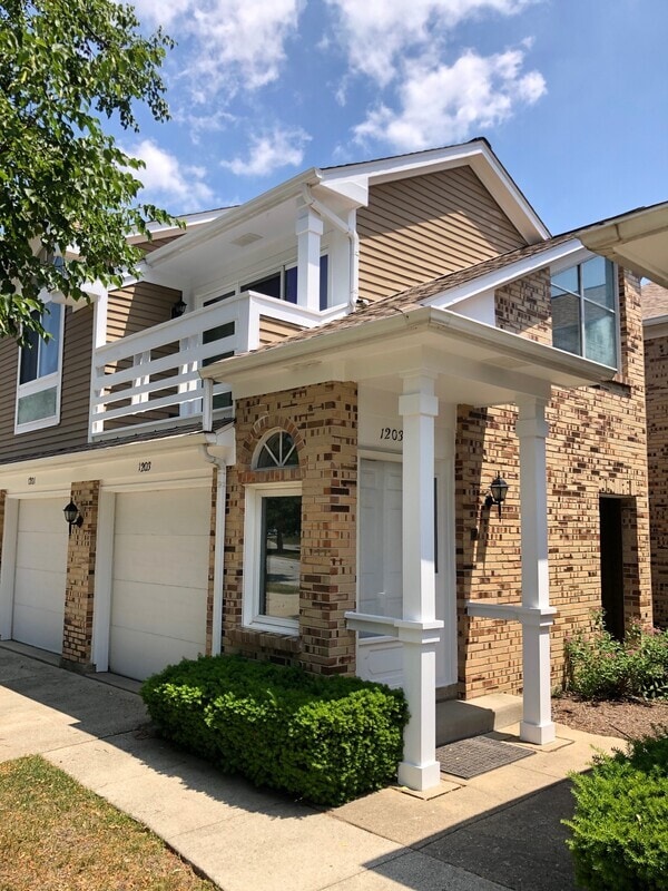 Building Photo - 1203 Ranchview Ct