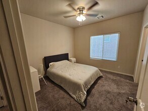Building Photo - 1171 Twincrest Ave