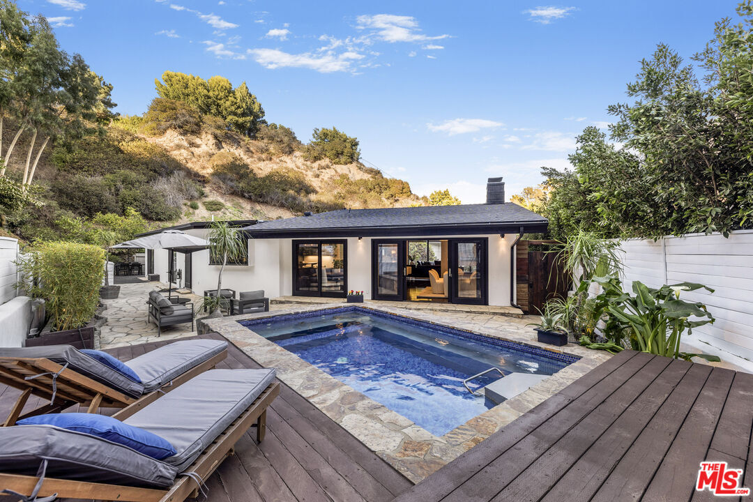 Foto principal - 9596 Shirley Ln