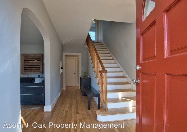 Building Photo - 4 br, 2 bath House - 1422 N. Gregson St.