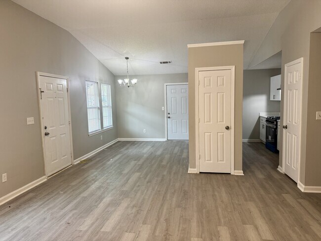 Foto del edificio - 110 Wedgewood Walk