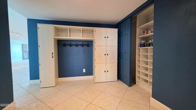 Foto del edificio - 3223 S Atlantic Ave