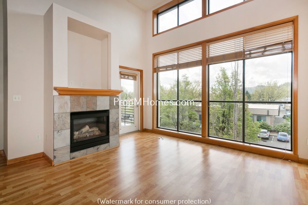 Foto principal - 287 NE 3rd St