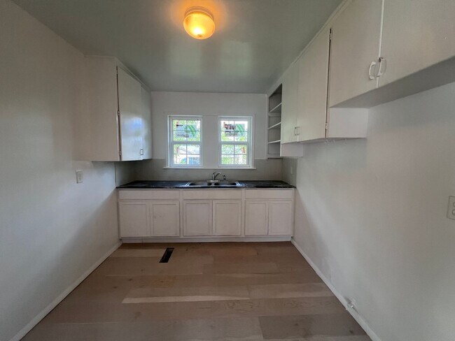Foto del edificio - Home for rent close to Tinker AFB and I-240