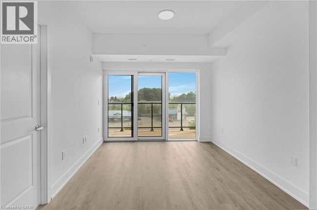 Building Photo - 575 Conklin Rd