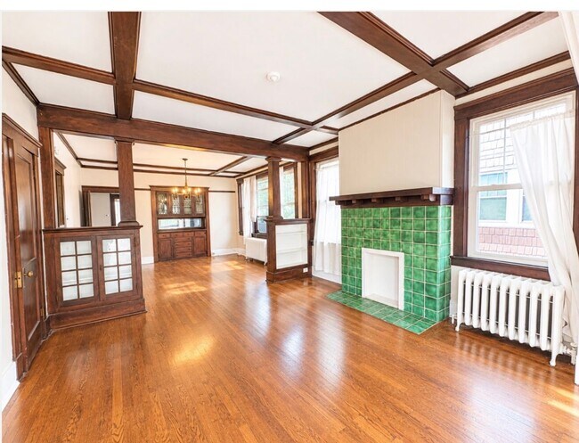 Building Photo - 6621 Church Ave