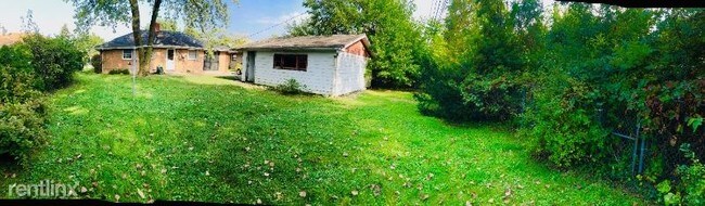 Building Photo - 3 br, 1.5 bath House - 16648 Thornton