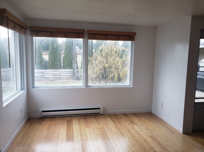 Foto del edificio - 722 White Pl