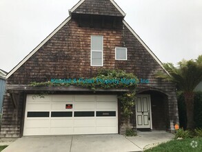 Building Photo - 437 Alta Loma Ln