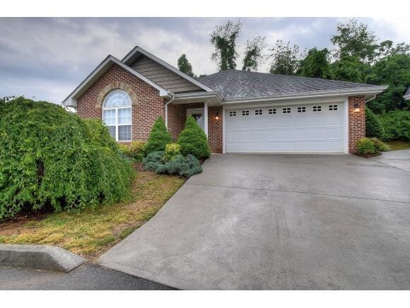 Primary Photo - 2175 Highpoint Rd