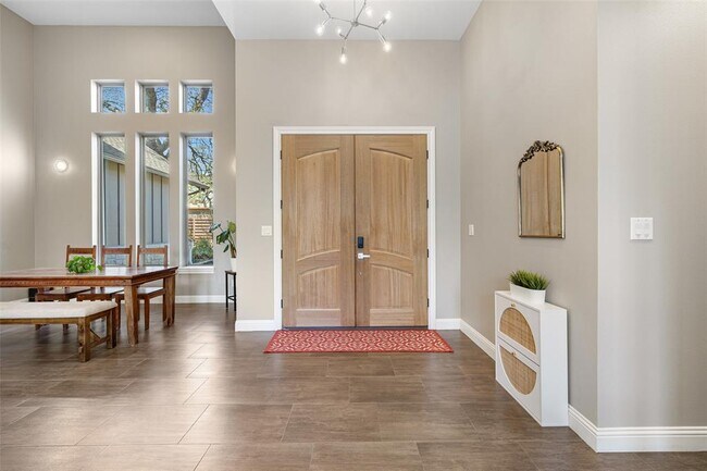 Foto del edificio - 1017 S Quinlan Park Rd