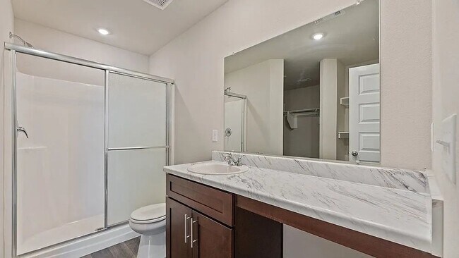 Foto del edificio - 2525 E Fox Mdw St