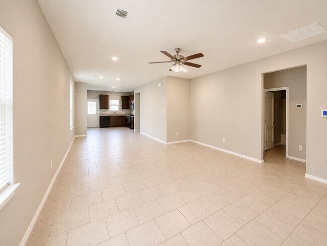 Foto del edificio - 24723 Kessing Creek Ln