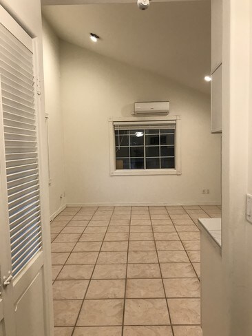 Foto del edificio - 10410 Amigo Ave