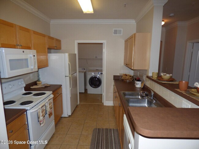 Building Photo - 6411 Borasco Dr