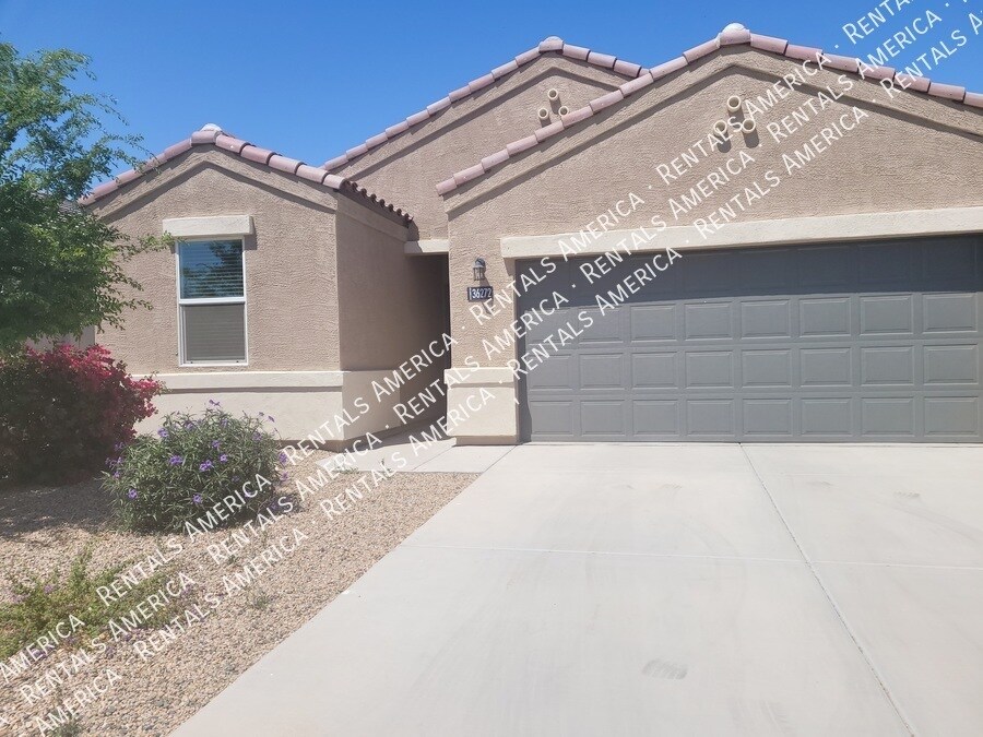 Primary Photo - 36272 W Picasso St