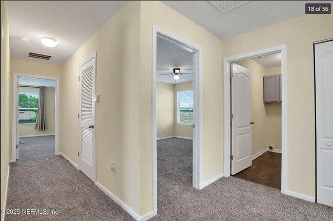Building Photo - Spacious 4BR House in Green Cove Springs