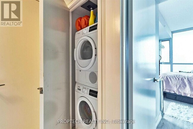 Photo du bâtiment - 75 Queens Wharf Rd