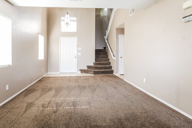 Building Photo - 8928 Square Knot Ave