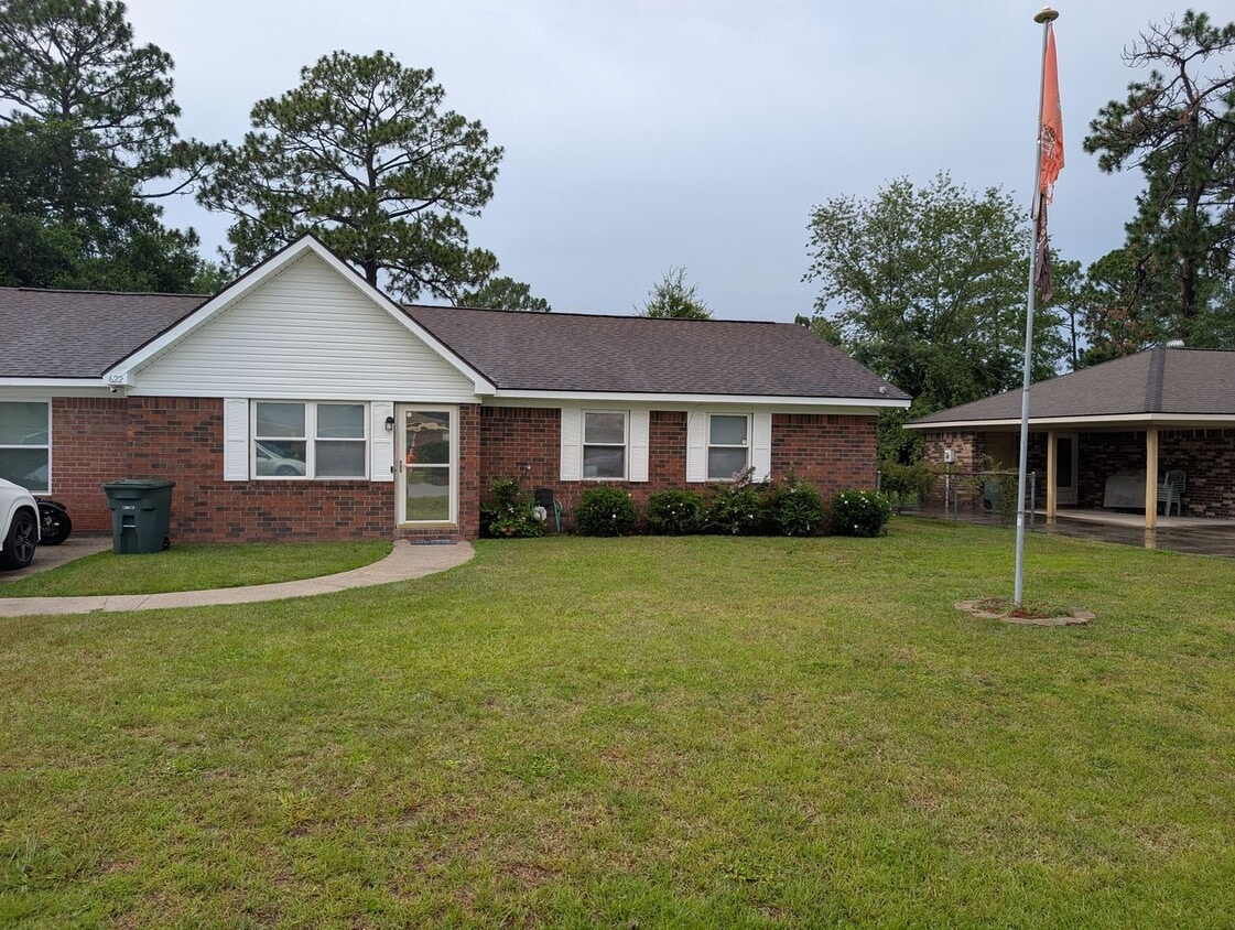 Primary Photo - COMIG SOON!!!!! Charming 3 Bedroom, 2 Bath...