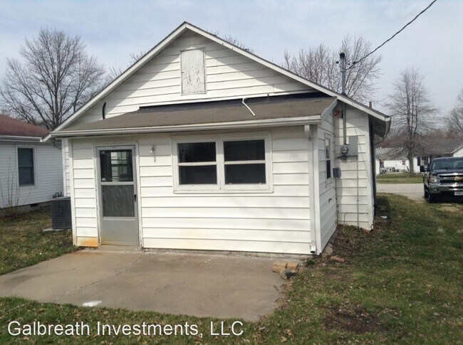 Building Photo - 2 br, 1 bath House - 1026 Carrico