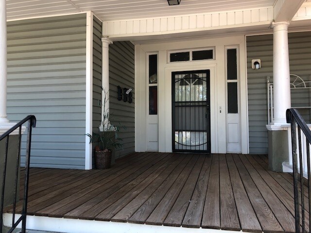 Foto principal - 803 Pearson St